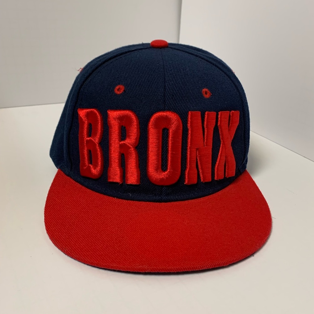 BRONX Rost Accessories SnapBack Hat